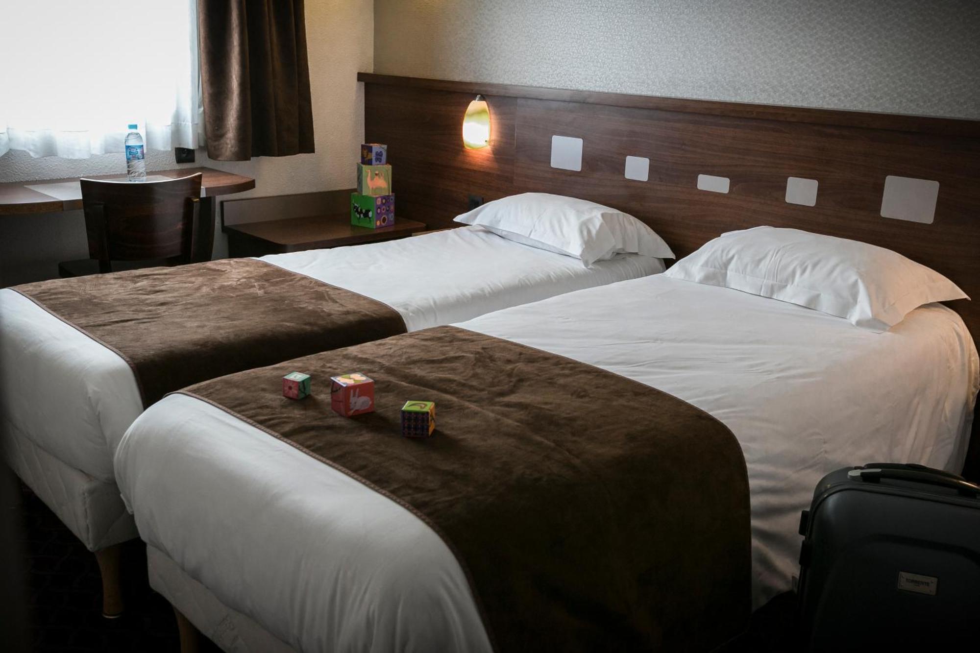 Brit Hotel Rennes Le Castel Eksteriør billede