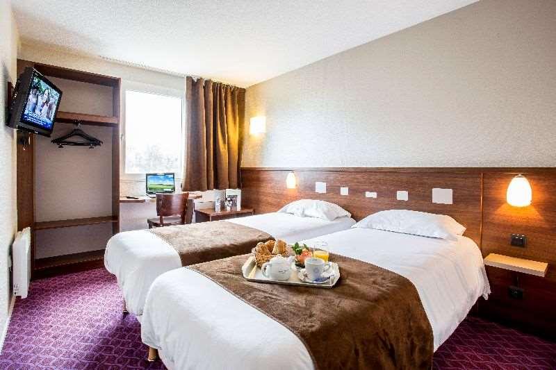 Brit Hotel Rennes Le Castel Værelse billede